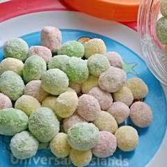 A picture of Bola bola susu.