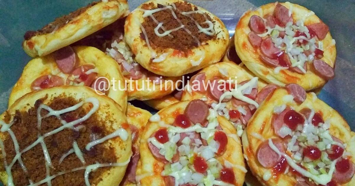  Resep  Pizza  Mini Empuk  Banget no timbangan oleh Tutut 