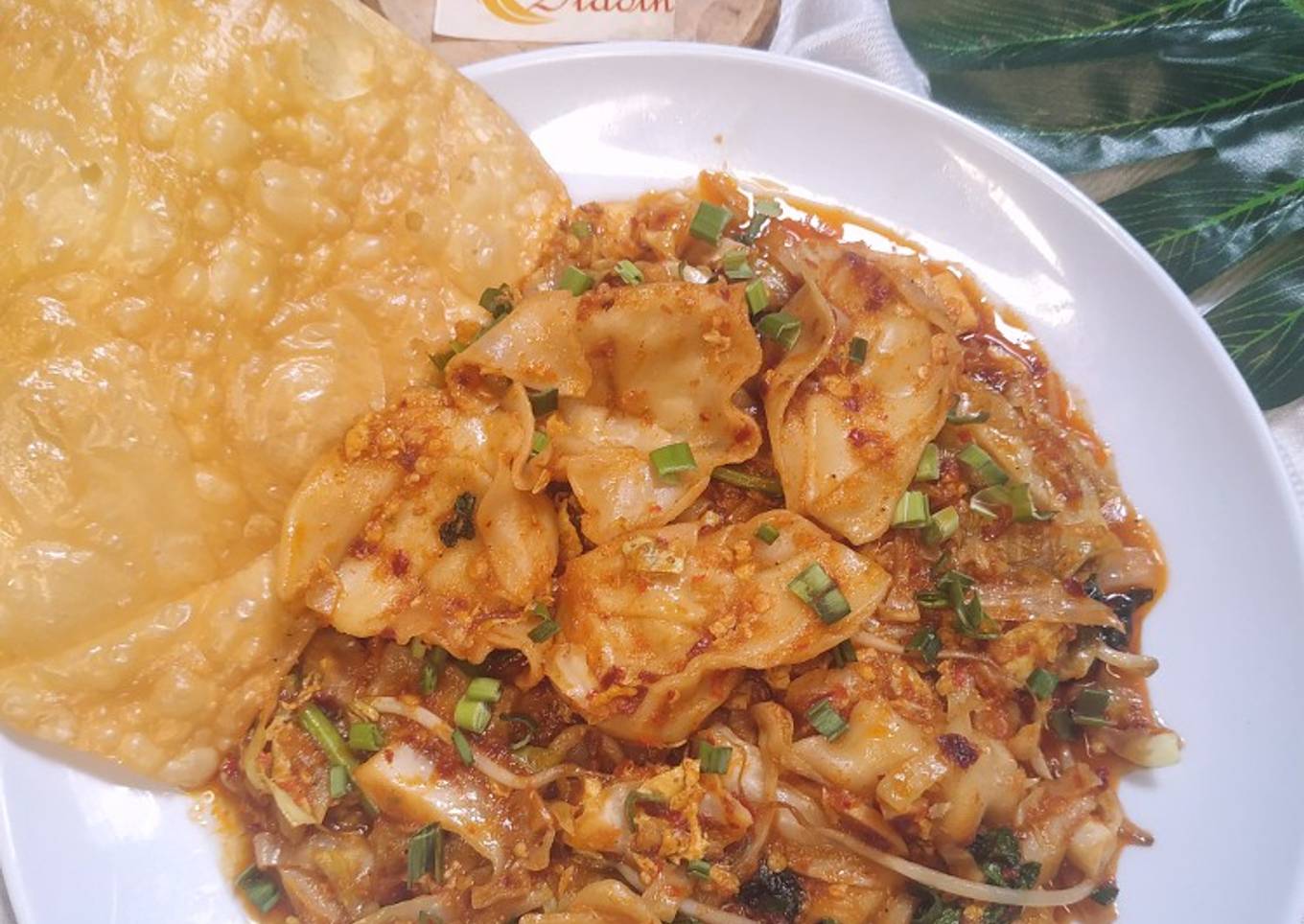 Pangsit Goreng/Tumis Basah