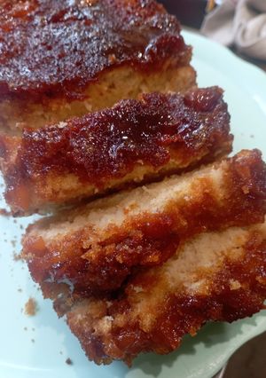 Una foto de Budín invertido de durazno