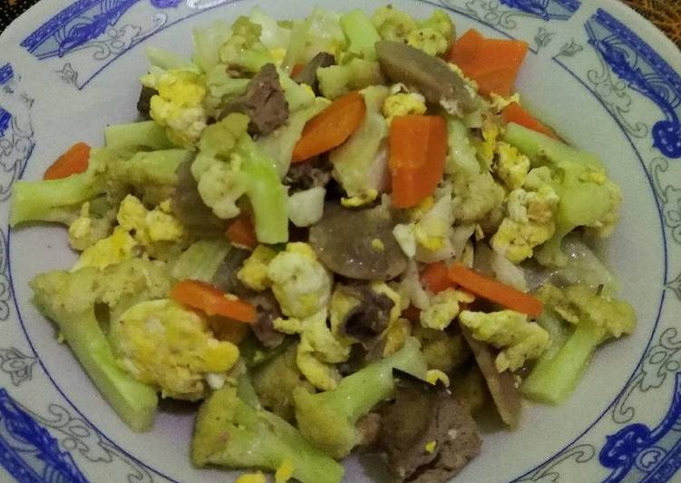  Resep  Capcay  Tumis Sayuran dengan Telur Hati  Ayam oleh 