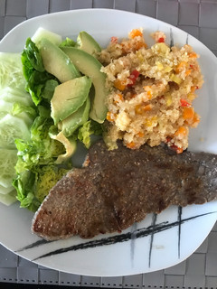 Una foto de Quinoa con ternera