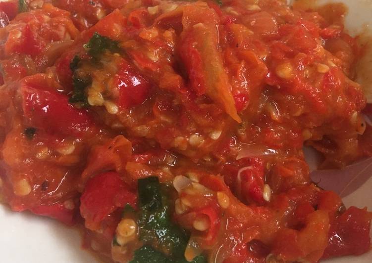 Resep Sambel pedas daun jeruk Anti Gagal