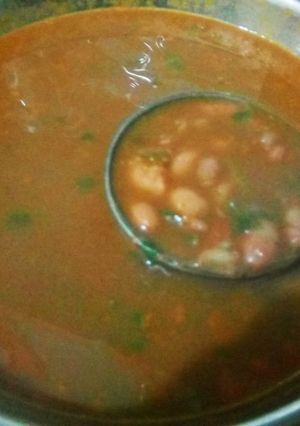 राजमा मसाला (Rajma Masala recipe in Hindi) रेसिपी मुख्य फोटो
