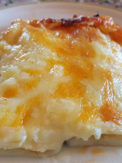 Una foto de Canelones de atún con tomate y bechamel de patata