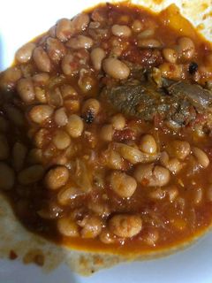 صورة لوصفة لوبيا تفصاص حمرا بالطماطم 🍅🍅🍅