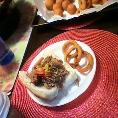 A picture of Roast Beef in crock pot.