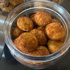 รูปของ Kue kering Palm cheese cookies