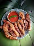 ক্রিস্পি ফিস ট্রিপস্।