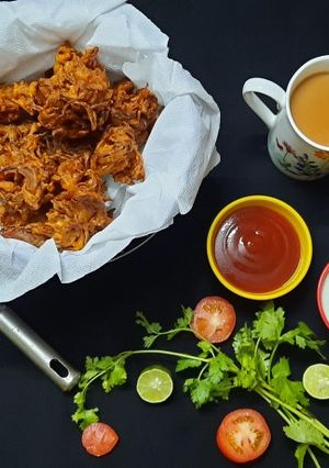 পেঁয়াজি(peyaji recipe in bengali) রেসিপির প্রধান ছবি