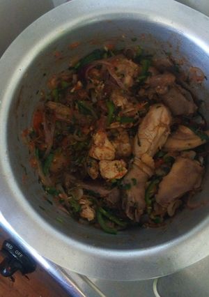 A picture of Wetfry chicken stew.