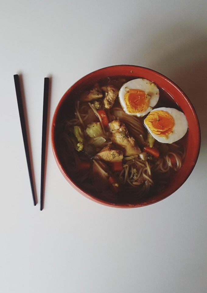 Una foto de Ramen a la española