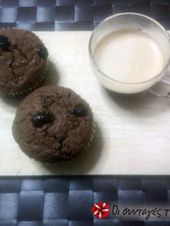Φωτογραφία της συνταγής Muffins σοκολάτας με cranberries και βρώμη