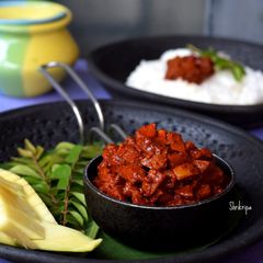 A picture of Totapuri Mango Pickle.
