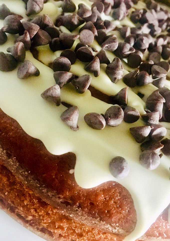 Una foto de BUDÍN DE 🍌BANANA🍌SPLIT EN LICUADORA 🍌🥮🍌