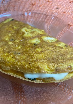 Una foto de Omelette de verdura y queso