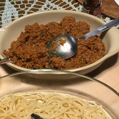 A picture of Bolognaise Sauce.