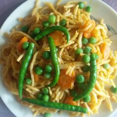 A picture of Veg Noodles.