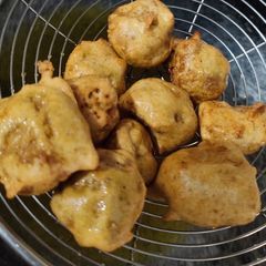 A picture of Fritters.