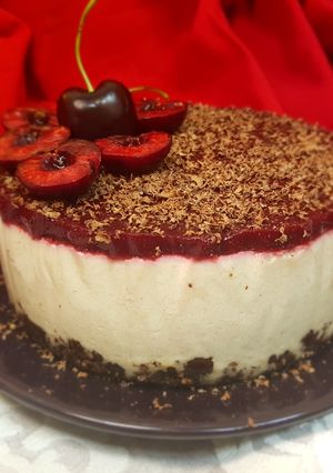 Una foto de Cheesecake de cerezas