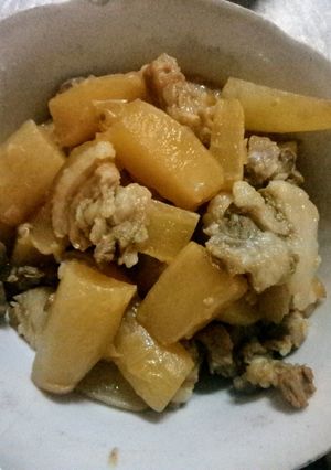 Hình của món Thịt ba chỉ kho củ cải.