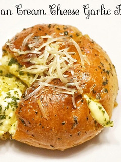 Foto resep Korean Cream Cheese Garlic Bread