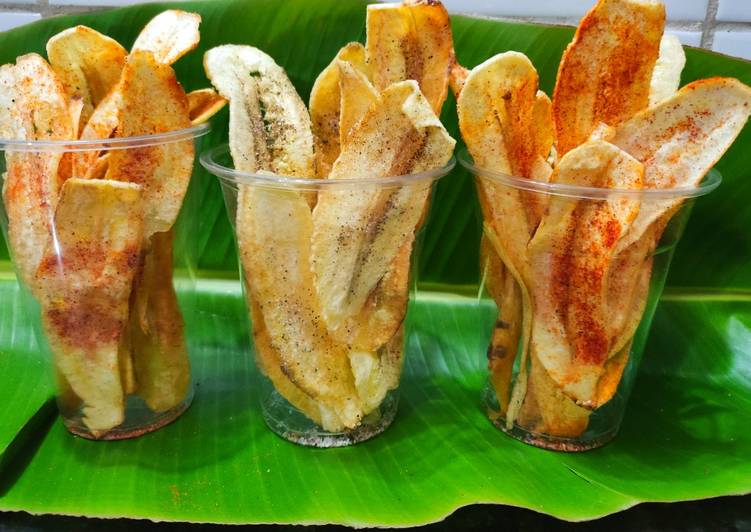 Recipe of Favorite Banana crisps & 3 taste makers