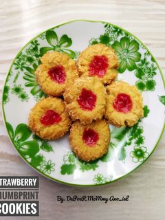 Foto resep Strawberry Thumbprint Cookies