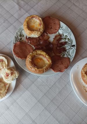 Tojás zsemlében air frayerben sütve recept fotója