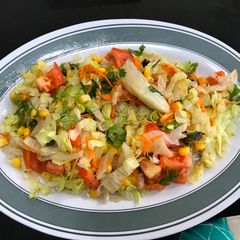A picture of 4 star salad.