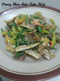 Foto resep Oseng Ikan Asin Cabe Idjo