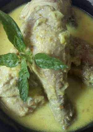 Foto resep Opor ayam kuning