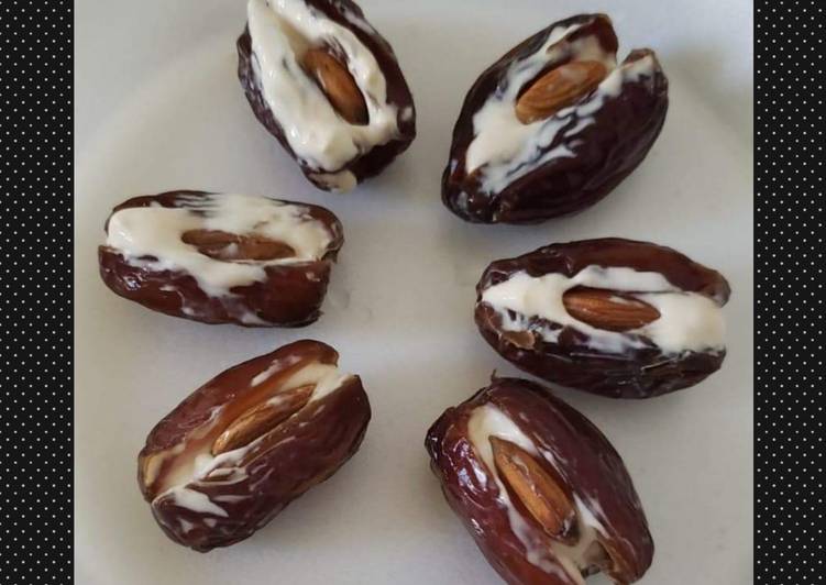 Recipe of Perfect Cream and almond dates