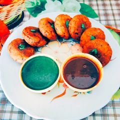 ક્રિસ્પી ટેસ્ટી પૌવા કટલેટ A picture of ક્રિસ્પી ટેસ્ટી પૌવા કટલેટ.