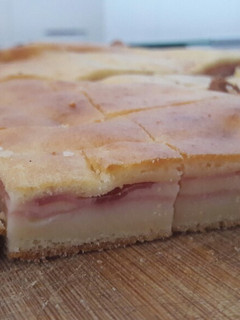 Una foto de Torta de fiambre con masa licuada