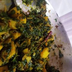 Hari hari methi Aloo ke saath A picture of Hari hari methi Aloo ke saath.
