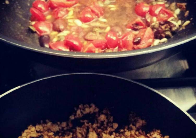 Recetta di Fatto in casa super veloce Spaghetti con colatura di alici e mollica