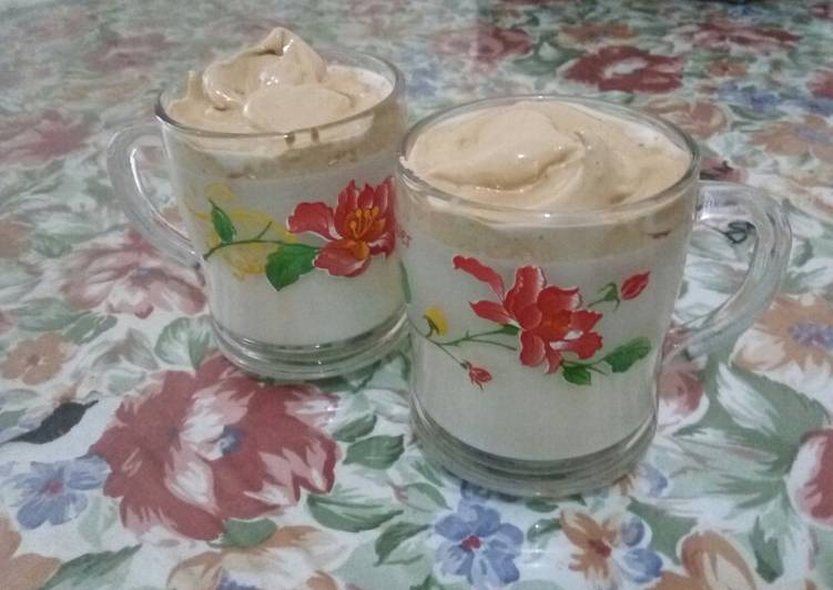 Hot Dalgona Coffee