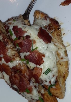A picture of Chicken Bacon Ranch.
