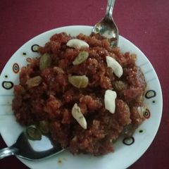 A picture of Gajar halwa.