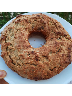 Una foto de Torta matera integral de banana y miel, sin azúcar