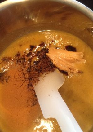 A picture of Banana caramel spread.