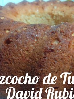 Una foto de Bizcocho de Turrón