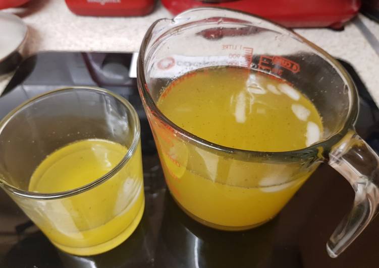 Simple Way to Prepare Speedy Saffron Ginger Lemonade 😍