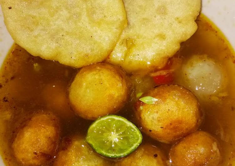 Langkah Mudah untuk Menyiapkan Baso aci / cireng kuah🍲 yang Bikin Ngiler