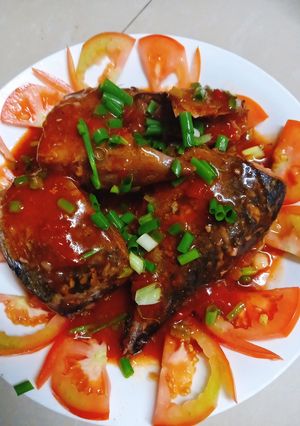 Hình của món Cá ngừ kho cà.