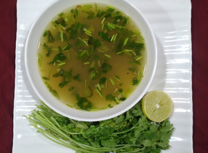 A picture of Lemon coriander soup.