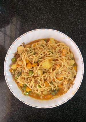 A picture of Maggi atta noodles.
