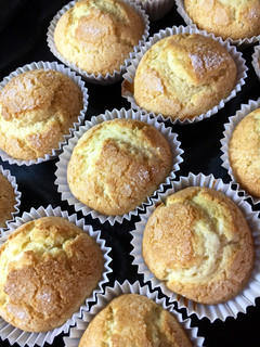Una foto de Muffins de vainilla 🧁❤️🥰