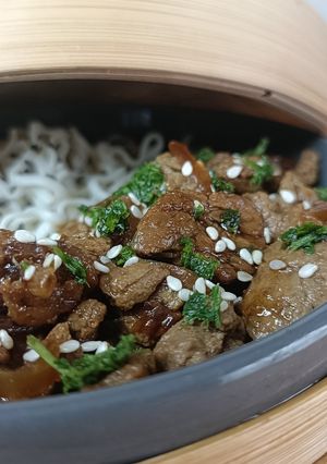 Une photo de 🌱Protéines végétales texturées sauce Teriyaki au caramel